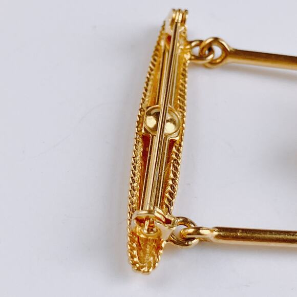 VTG Signed JJ Brooch Cherub Angel on Swing Figural 1980s Gold Tone Pin - Picture 12 of 12